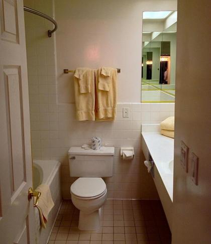 Baymont by Wyndham Cedar City - image 3