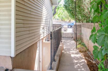 Cedar Getaway - image 10