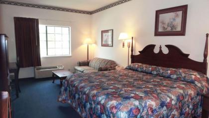 Magnuson Hotel Cedar Hill - image 10