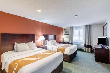 Quality Inn - image 15