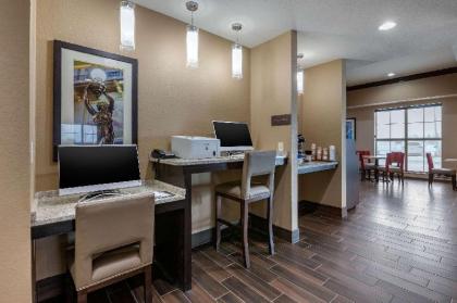 Comfort Inn & Suites Cedar Rapids CID Eastern Iowa Airport - image 12
