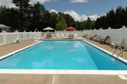 Saco River Motor Lodge & Suites in Lincoln