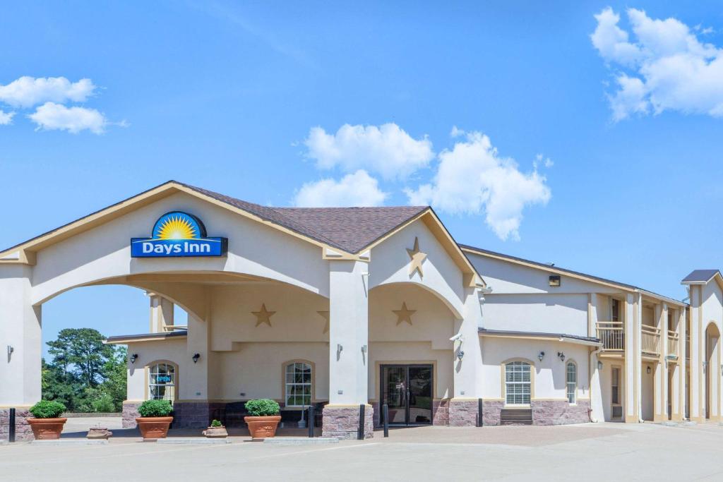 Days Inn by Wyndham Centerville - main image