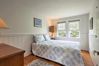 Contemporary Cottage - Walk to Craigville Beach! - image 3