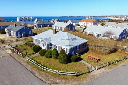 Updated Cottage - 300 Feet to Craigville Beach! - image 15