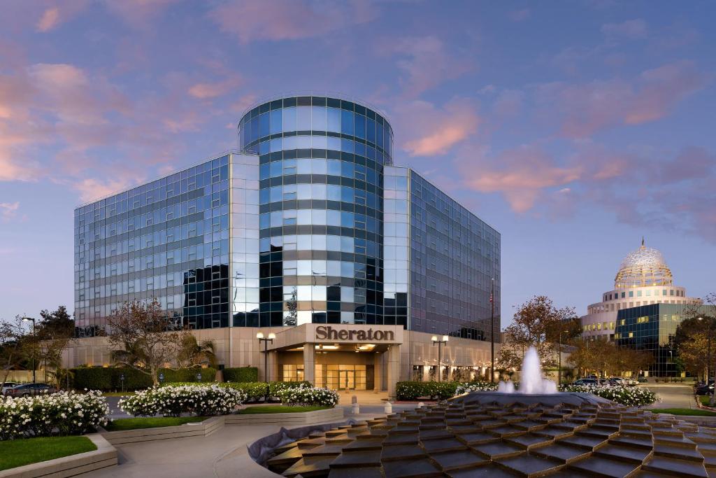 Sheraton Cerritos - main image