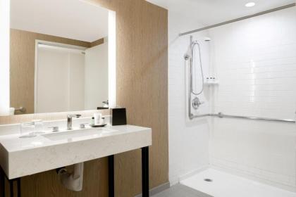 Sheraton Cerritos - image 4