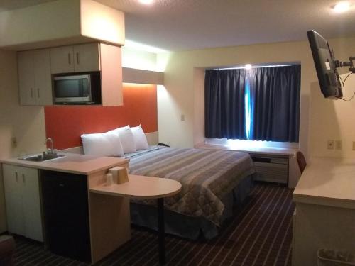 Travelodge by Wyndham Chadron - main image