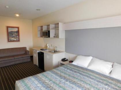Travelodge by Wyndham Chadron - image 11