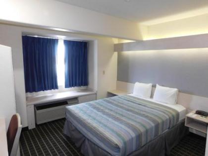 Travelodge by Wyndham Chadron - image 7