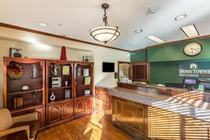 HomeTowne Studios by Red Roof Atlanta - Chamblee - image 8