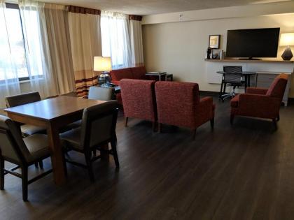 Holiday Inn - Champaign an IHG Hotel - image 10