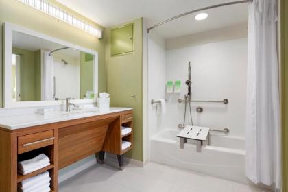 Home2 Suites by Hilton Champaign/Urbana - image 5