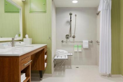Home2 Suites by Hilton Champaign/Urbana - image 6