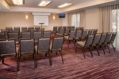 Courtyard by Marriott Dulles Airport Chantilly - image 15