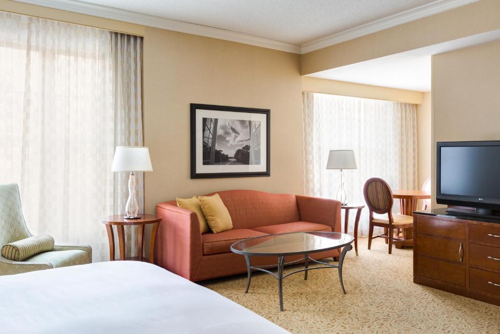 Westfields Marriott Washington Dulles - image 3