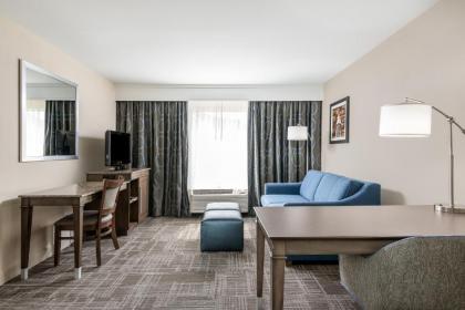 Hampton Inn & Suites Chapel Hill/Durham - image 14