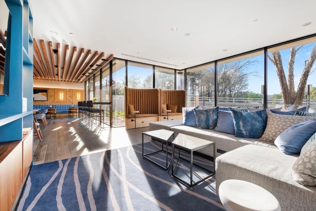 Sheraton Chapel Hill - main image