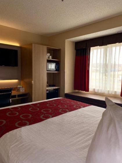 Microtel Inn & Suites by Wyndham Charleston - image 8