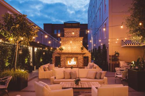 Hotel Emeline - main image