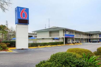 Motel 6-Charleston SC - South South Carolina