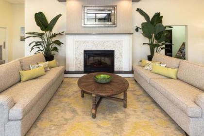 Best Western Charleston Inn - image 2