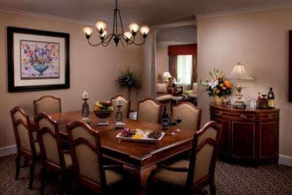Francis Marion Hotel - image 3