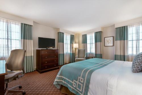 The Mills House Wyndham Grand Hotel - image 3