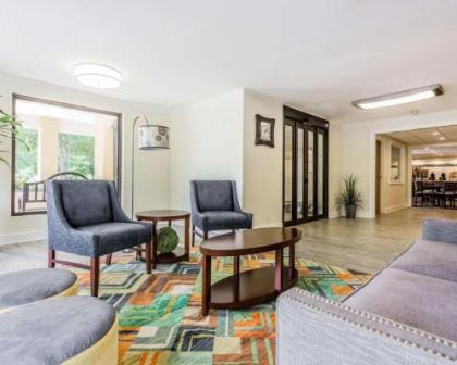 Quality Inn Mt. Pleasant – Charleston - image 2