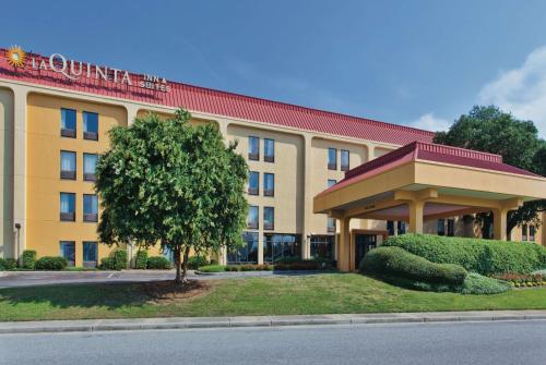 La Quinta by Wyndham Charleston Riverview - main image