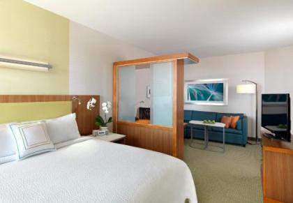 SpringHill Suites by Marriott Charleston Mount Pleasant - image 4