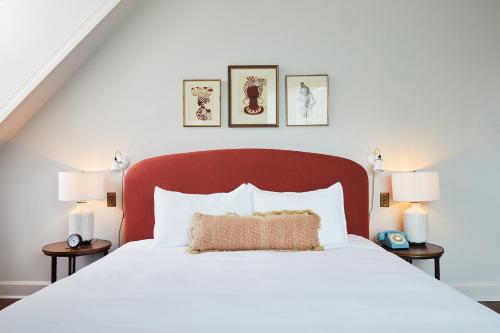 Post House Inn - image 5