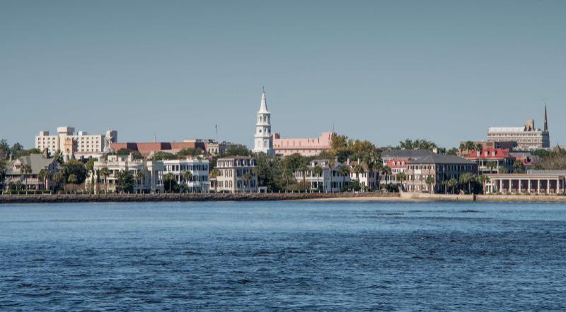 Embassy Suites by Hilton Charleston Harbor Mt. Pleasant - image 4