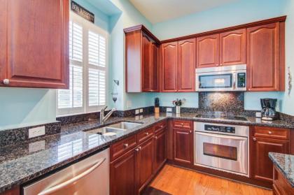 1046 Blakeway - image 12