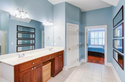 1046 Blakeway - image 18