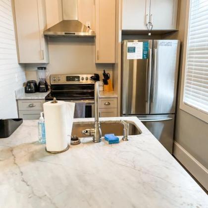 The Julep Suite at Morrison Manor - image 4