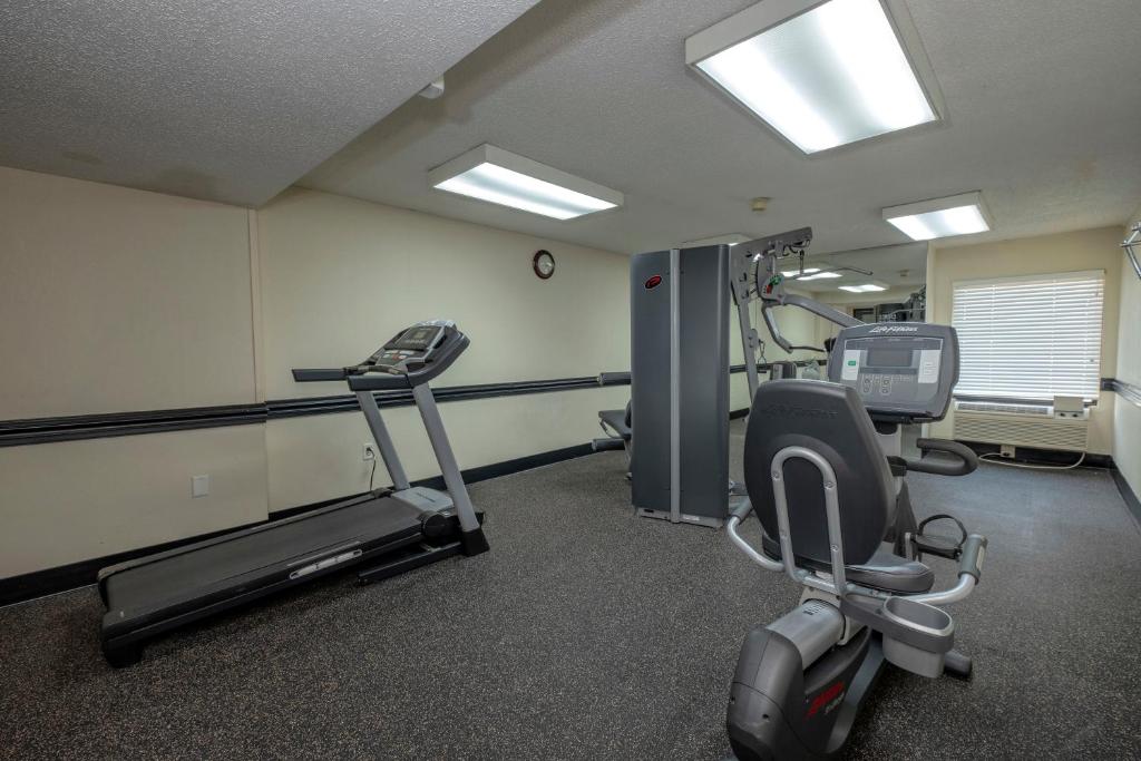 Red Roof Inn Charlotte - University - image 3