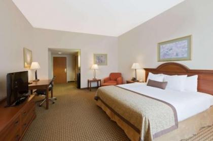 Wingate by Wyndham Charlotte Airport - image 2