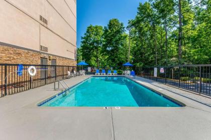 Comfort Inn Charlotte Airport Uptown - image 10