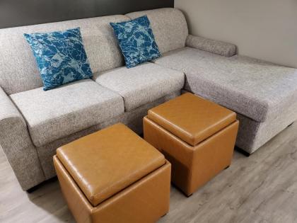 Comfort Suites Northlake - image 14
