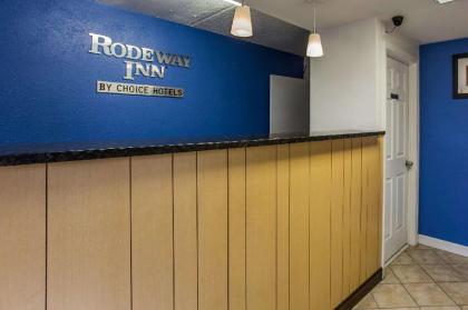 Rodeway Inn Charlotte - image 3