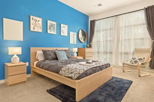 Trifecta City Loft Uptown CLT Superhost - main image
