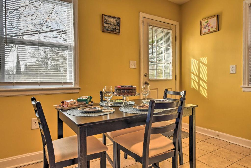 Renovated Charlotte Bungalow - 3 Mi to Dtwn! - image 7