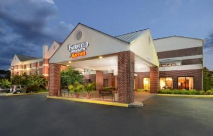 Fairfield Inn  Suites by marriott Charlottesville North