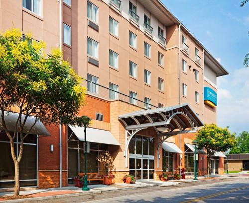 Staybridge Suites Chattanooga Downtown - Convention Center an IHG Hotel - main image