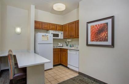 Staybridge Suites Chattanooga Downtown - Convention Center an IHG Hotel - image 3