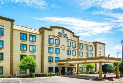 Quality Inn  Suites Chattanooga Chattanooga