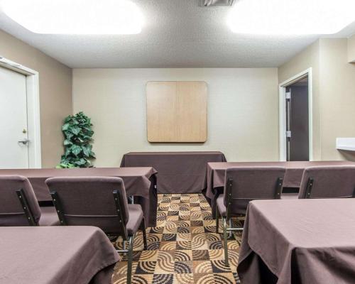 Mainstay Suites Chattanooga - image 5
