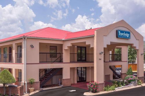 Travelodge by Wyndham Chattanooga/Hamilton Place - main image
