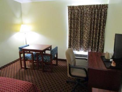 SureStay Plus Hotel by Best Western Chattanooga/ Hamilton Place - image 4